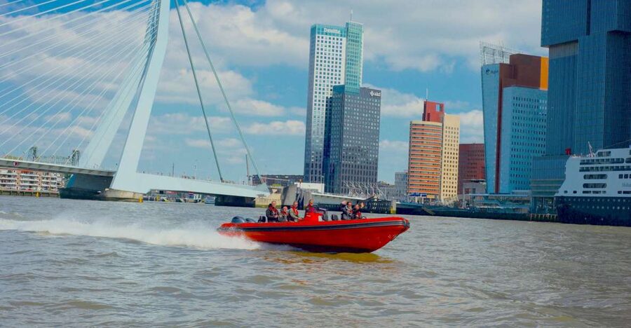 Private RIB-experience - Who will enjoy this RIB ride most?
