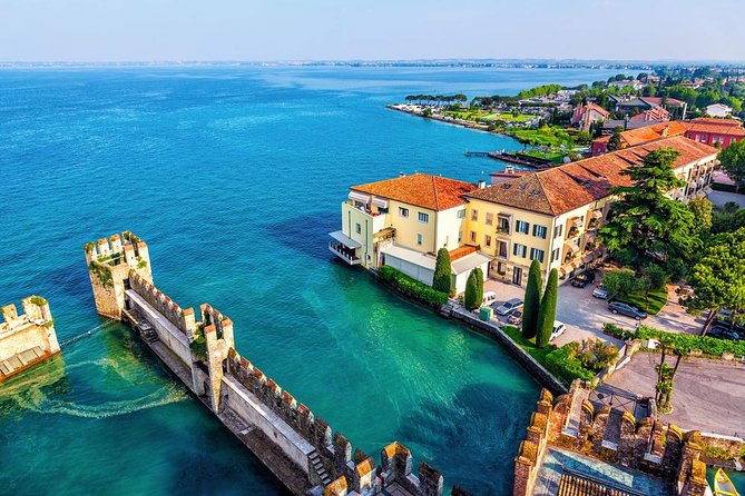 Private Romantic Motorboat Tour From Sirmione - Starting at Piazzale Porto in Sirmione