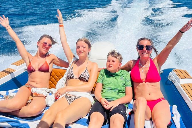 Private Speed Boat 4 Hours to White Island and Dolphin House - Two reef stops for fish and coral