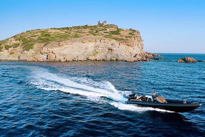 Private Speed Boat Day Cruise In Athens Riviera - A quiet stop at Patroklos Island