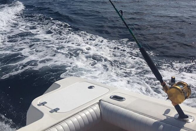 Private Speed Boat for Snorkeling or Fishing in Nassau - 34ft - What the $880 price really buys you