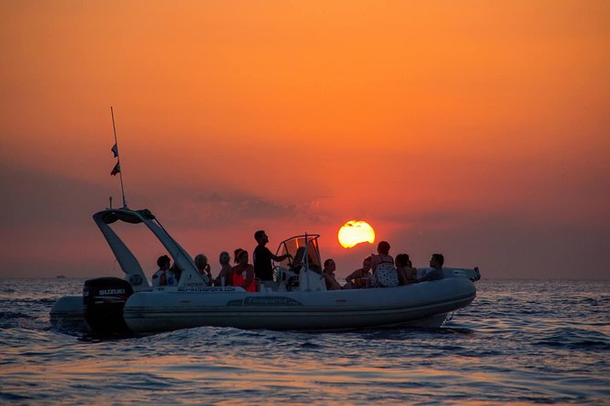 Private Speed Boat & Swim With Dolphins & Water Sports-hurghada - Who should book this trip
