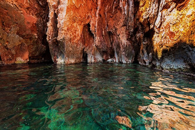 Private Speed Boat Tour of Hvar South Shore & Pakleni islands - What this private Hvar speedboat day is really like