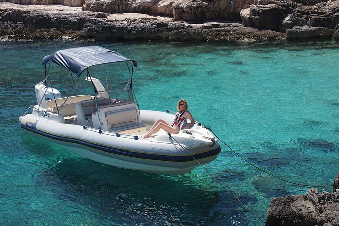 Private Speed Boat Tour of Hvar South Shore & Pakleni islands - Velo Borče is a quick swim break