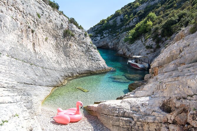 Private Speed Boat Tour to Blue Cave & Pakleni islands - What is included, and what you still pay