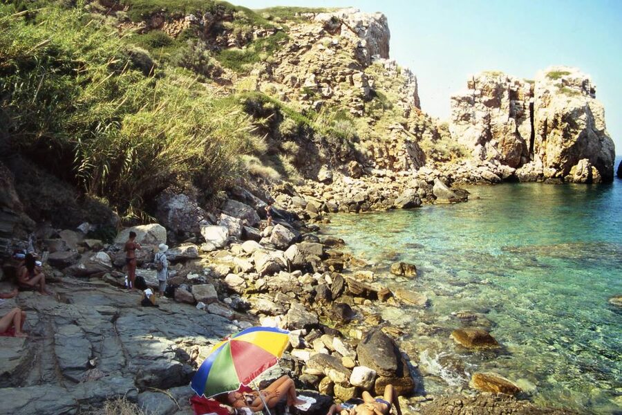 Private Speedboat Cruise to the South Coast of Sifnos Island - Key points at a glance