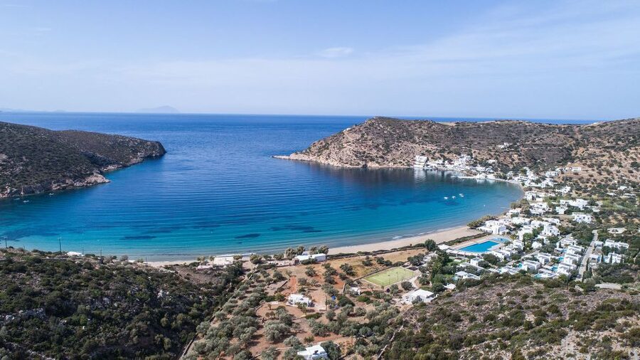 Private Speedboat Cruise to the South Coast of Sifnos Island - Who will enjoy this Sifnos boat trip?
