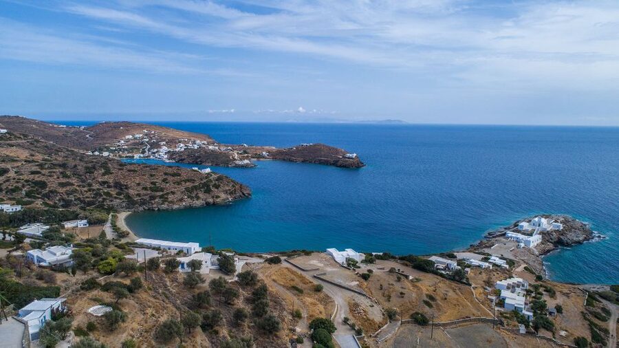Private Speedboat Cruise to the South Coast of Sifnos Island - Practical details that affect the day