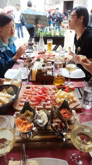 Private Speedboat Guided Kotor Bay with Food & Wine - A three-course meal in Kotor