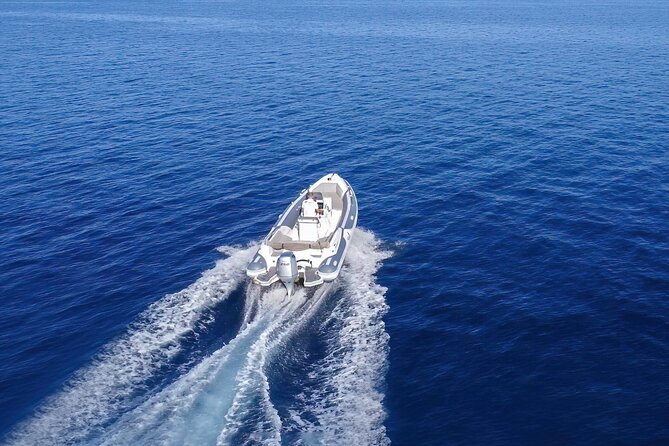 Private Speedboat Tour from Split with Customizable Itinerary - The boat setup and what it means on the water