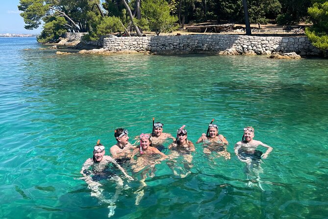 Private Speedboat Tour from Zadar: Scenic Bays & Island Villages - Kali gives you 90 minutes of island life