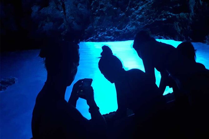 Private speedboat tour to Blue Cave and visit Island Hvar - Komiža, where island time slows down