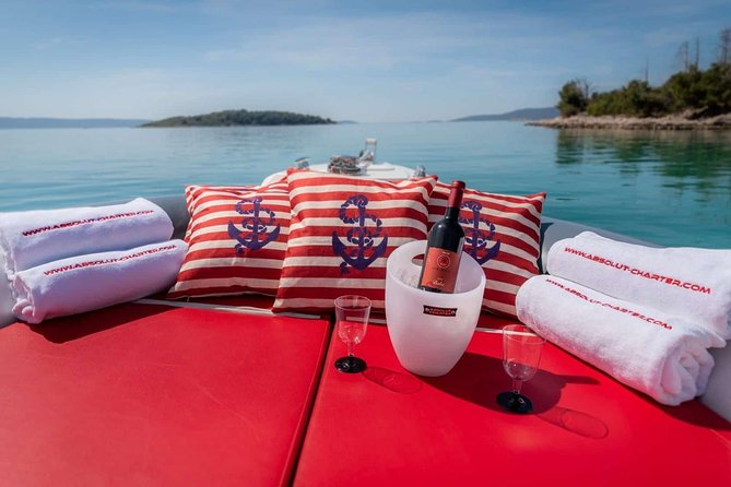 Private speedboat tour to Blue cave, Vis and Hvar - A long day that earns its place on your Croatia itinerary