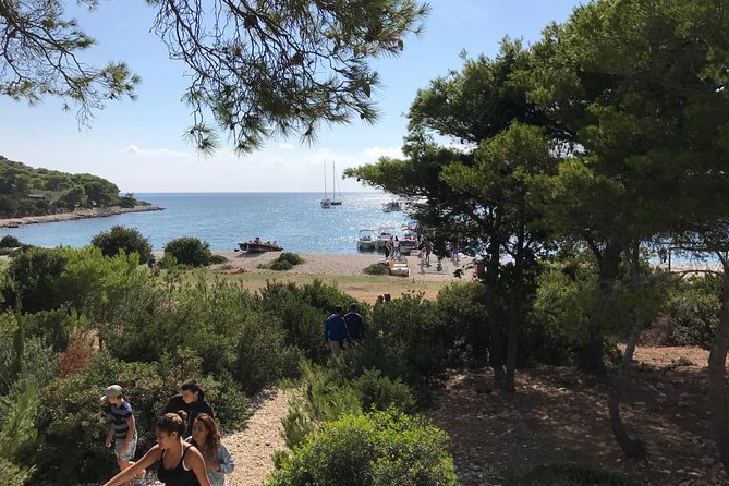 Private speedboat tour to Blue cave, Vis and Hvar - Budikovac adds a blue lagoon and open water