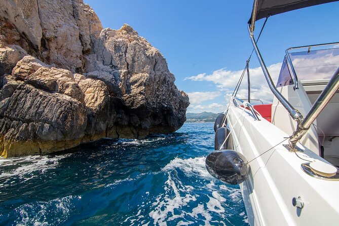 Private Speedboat Tour to Elafiti Islands - A skipper who shapes the day