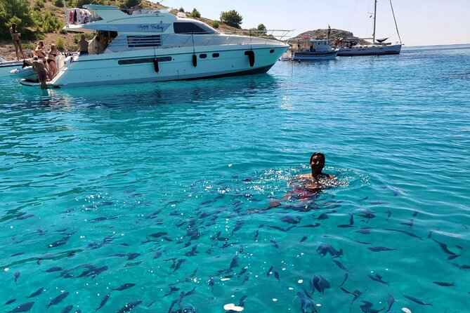 Private Speedboat tour to National Park Kornati Islands - Mana Island and the fortress