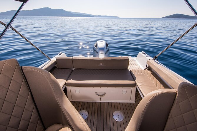 Private sunset tour by speedboat in Dubrovnik - Leaving Porat and seeing the Old Town from the water