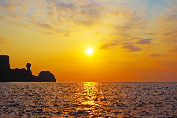 Private Tour Phi Phi Early Bird Premium Tour by Speed Boat - Phi Phi Don gives the day its island base