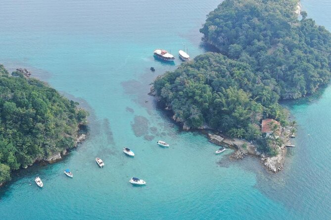 Private VIP Paradise Ilha Grande Speed Boat and Transfer from Rio - Praia do Funil and its shallow water