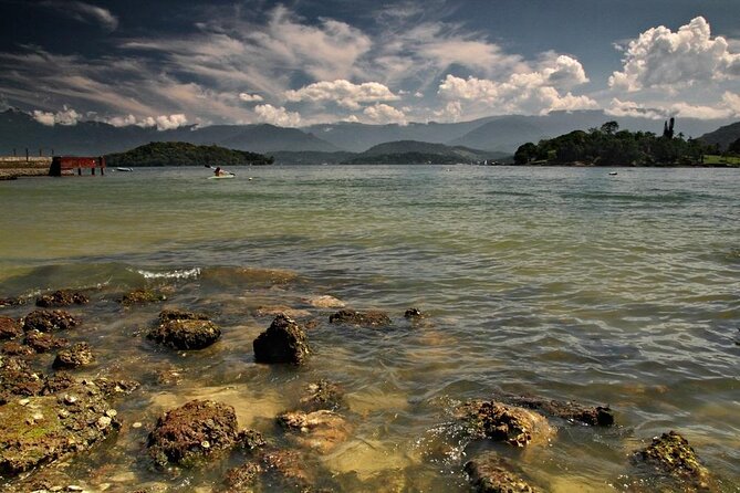 Private VIP Paradise Ilha Grande Speed Boat and Transfer from Rio - Lagoa Azul: the main swim stop