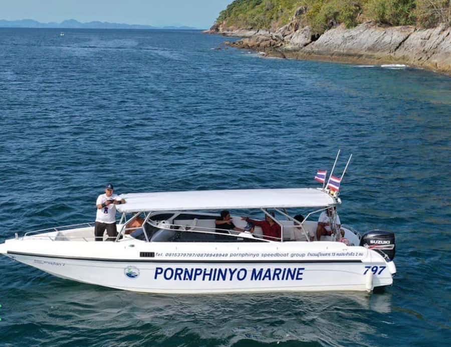 Private VIP Speed Boat Charter to Phi Phi Islands - Why a private boat changes the Phi Phi day
