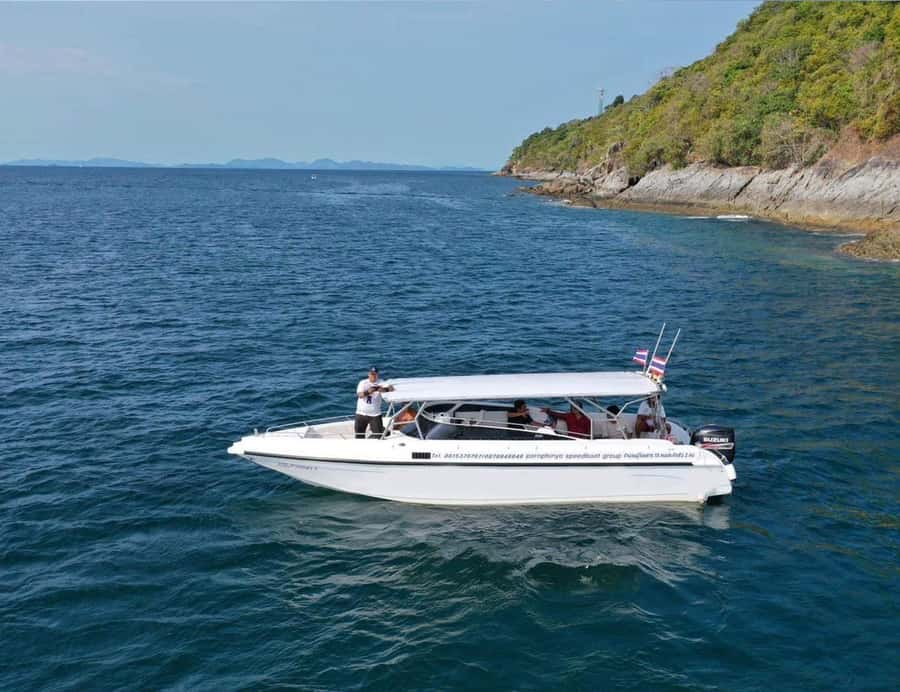 Private VIP Speed Boat Charter to Phi Phi Islands - Khai Nok Island for the final swim