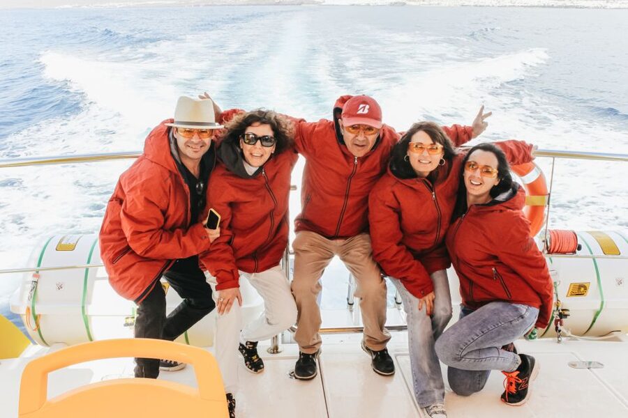 Puerto del Carmen: Dolphin-Watching Speedboat Tour with Swim - The return ride and views along Lanzarote’s coast