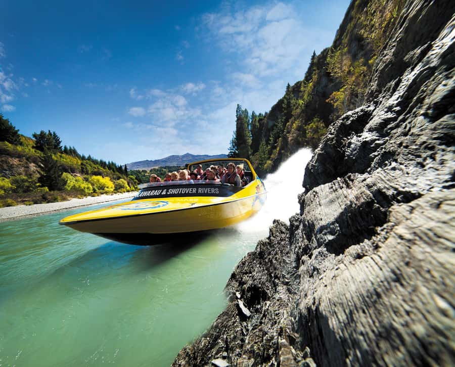 Queenstown: Shotover River and Kawarau River Jet Boat Ride - The guides shape the experience