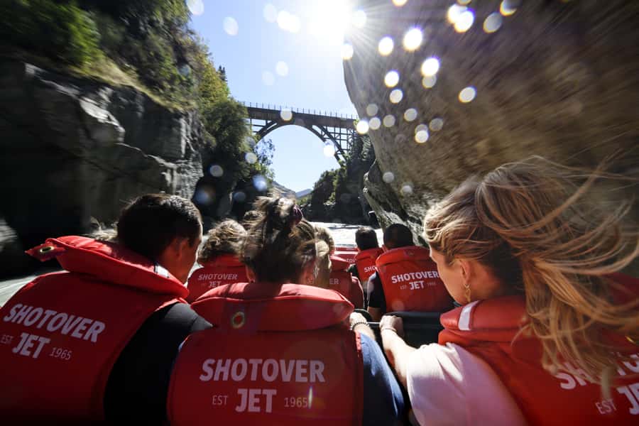 Queenstown: Shotover River Extreme Jet Boat Experience - Finding the Best Seat
