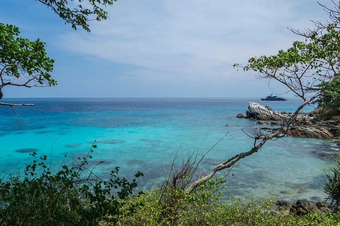 Racha Island Snorkeling Tour By Speedboat From Phuket - How the price compares with the experience