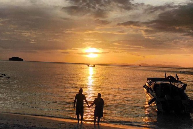 Railay and 4-Island Sunset Speedboat Cruise with Night Snorkel - Two snorkeling sessions, two very different moods