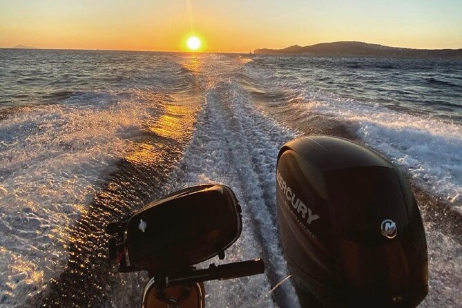 Rent a SpeedBoat in Santorini with License or Skippered - Skipper or self-drive: which choice fits you?