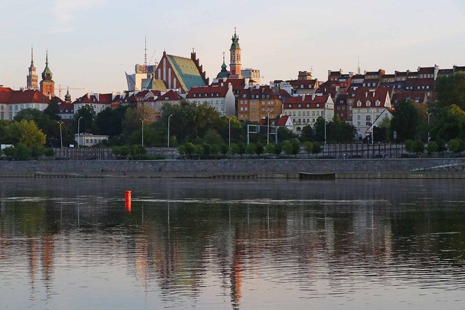 Rental of Motorboat for 5 on Vistula in Warsaw no Licenses Needed - Key points for your Vistula boat ride