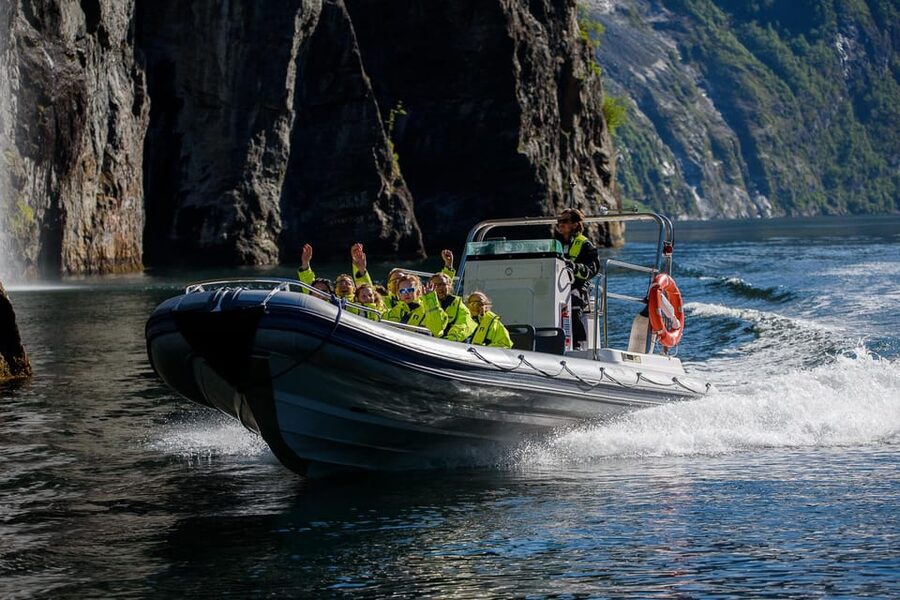 RIB Geiranger - Fjordsafari - Key points at a glance