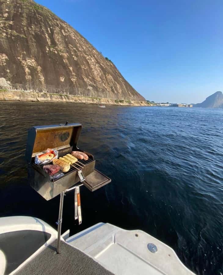 Rio de Janeiro: Private Speedboat Trip - Why Rio looks different from a private boat