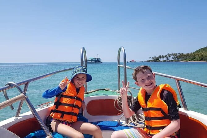 Robinson Tour By Private Speedboat with BBQ Lunch - Why the private boat changes the day