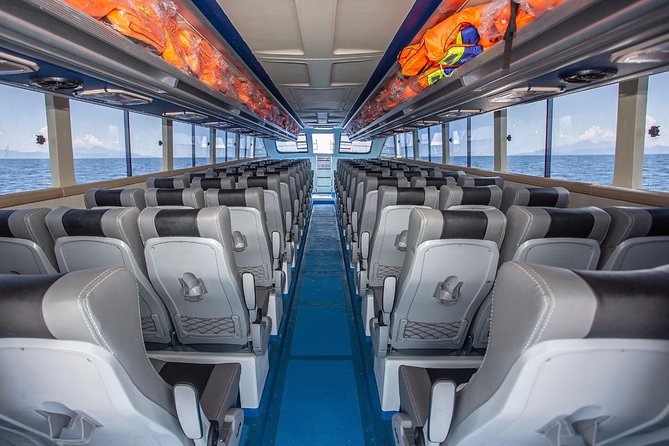 Round Trip Fast Boat Transfer Nusa Lembongan - The short crossing to Nusa Lembongan
