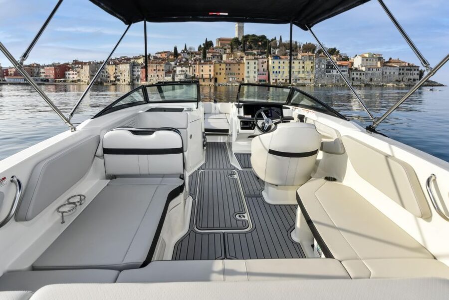 Rovinj: Rovinj Archipelago and South Coves Speedboat Tour - Southern coves at Gustinja and Pisulj