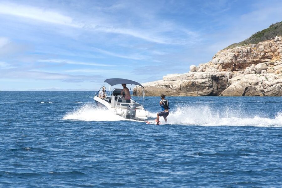 Rovinj: Rovinj Archipelago and South Coves Speedboat Tour - St. Ivan Island and the optional cliff jump