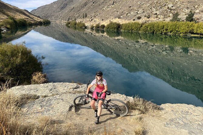 Roxburgh Gorge Bike Hire with Jet Boat & Return Shuttle Included - The 12-kilometre boat ride through the missing section