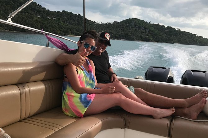 Samui Boat Charter, Private Speedboat Charter, Angthong National Marine Park - Thai lunch on Koh Paluay