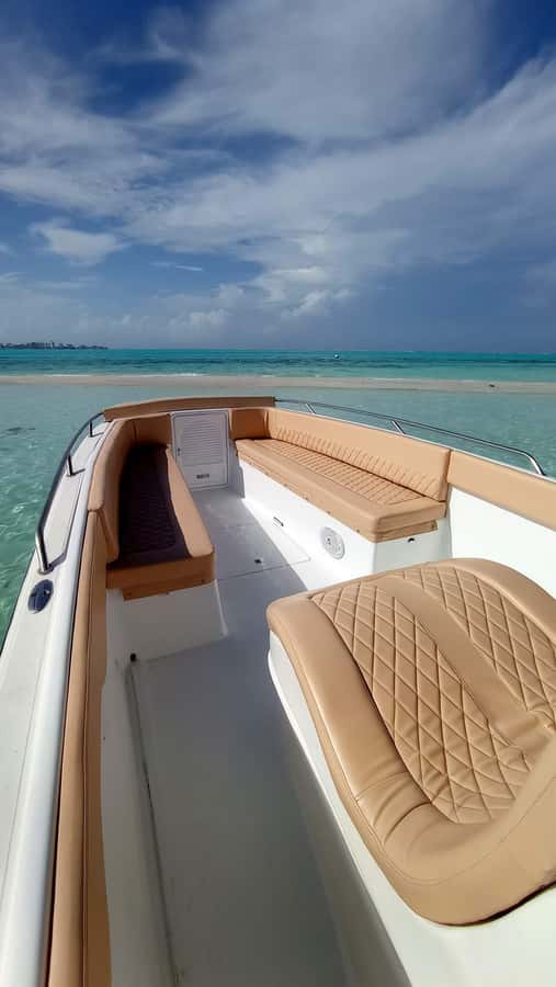 San Andres: Private San Andres Bay Tour by Luxury Speedboat - Aquarium Key, where snorkeling takes center stage