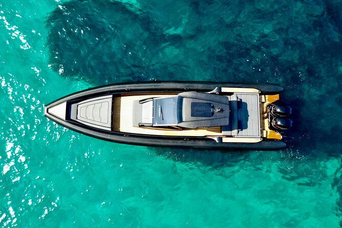 Santorini Caldera: Private Cruise with Speed Boat & Open Bar - Who will enjoy this cruise most