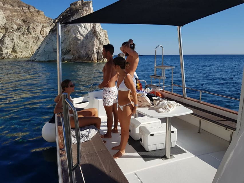 Santorini: Private Motorboat Cruise and Volcano Hike - Key points at a glance