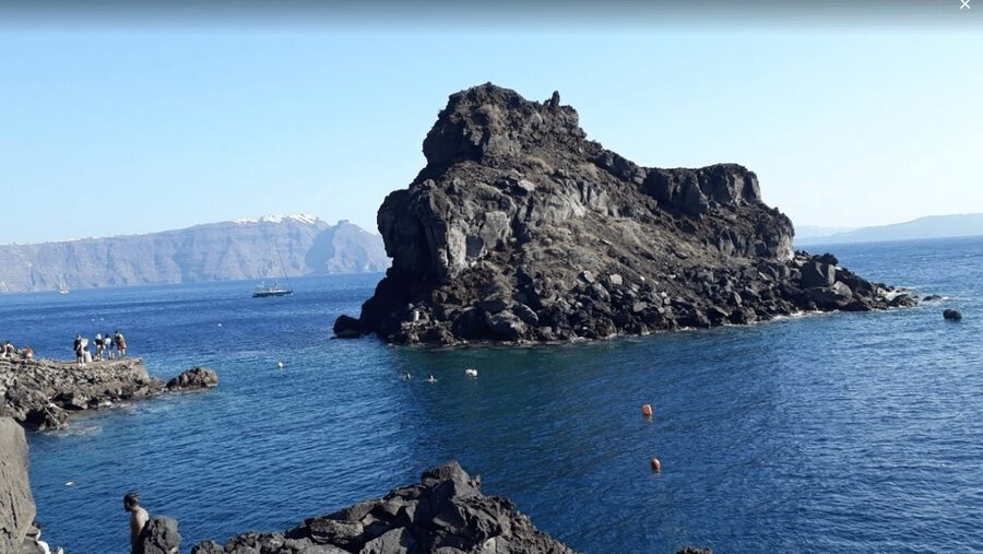 Santorini: Private Motorboat Cruise and Volcano Hike - Hiking Santorini’s volcano for about an hour