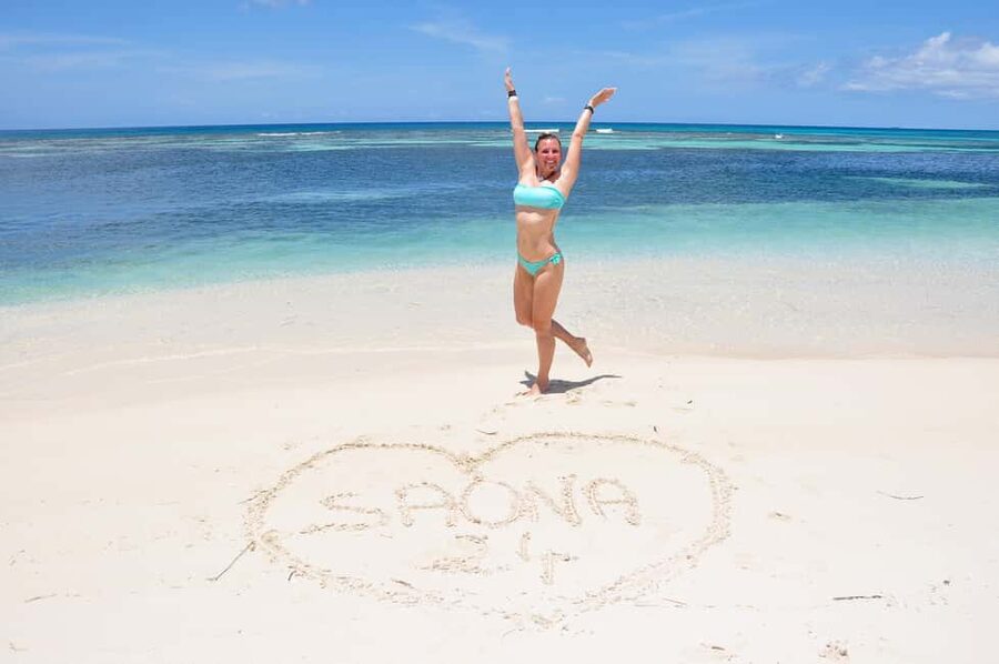 Saona Island: Catamaran/Speedboat Tour to a Dream Beach - Saona Island Tour: Key Points at a Glance