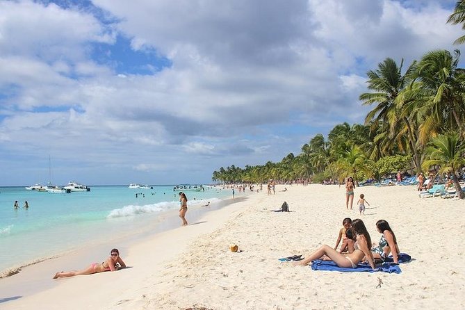 Saona Island Excursion by Catamaran and Speedboat (Full Day) - Three hours on the island