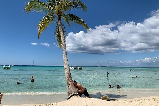 Saona Island Excursion by Catamaran and Speedboat (Full Day) - The tour’s biggest strengths and weaknesses