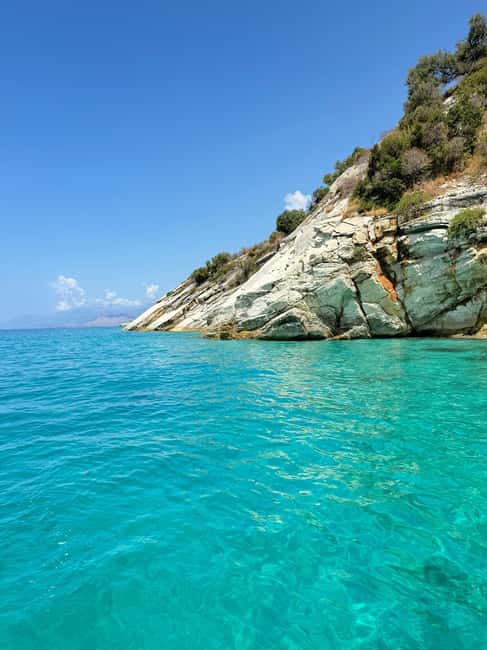 Sarandë Sea Safari: Speedboat to Hidden Coves & Wild Beaches - Shared boat or private trip?