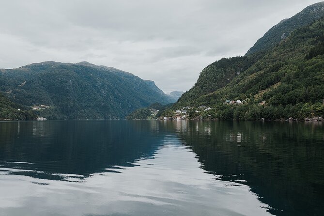 Scenic Hardangerfjord & Fyksesund RIB adventure from Norheimsund - Fyksesund, the narrow heart of the trip